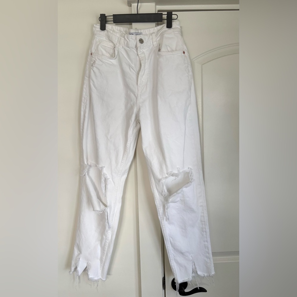 ZARA White Distressed Jeans
